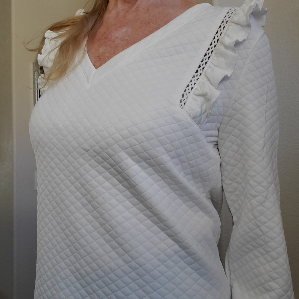 White diamond-stitched quilt-stitch top - Picture 3 of 13